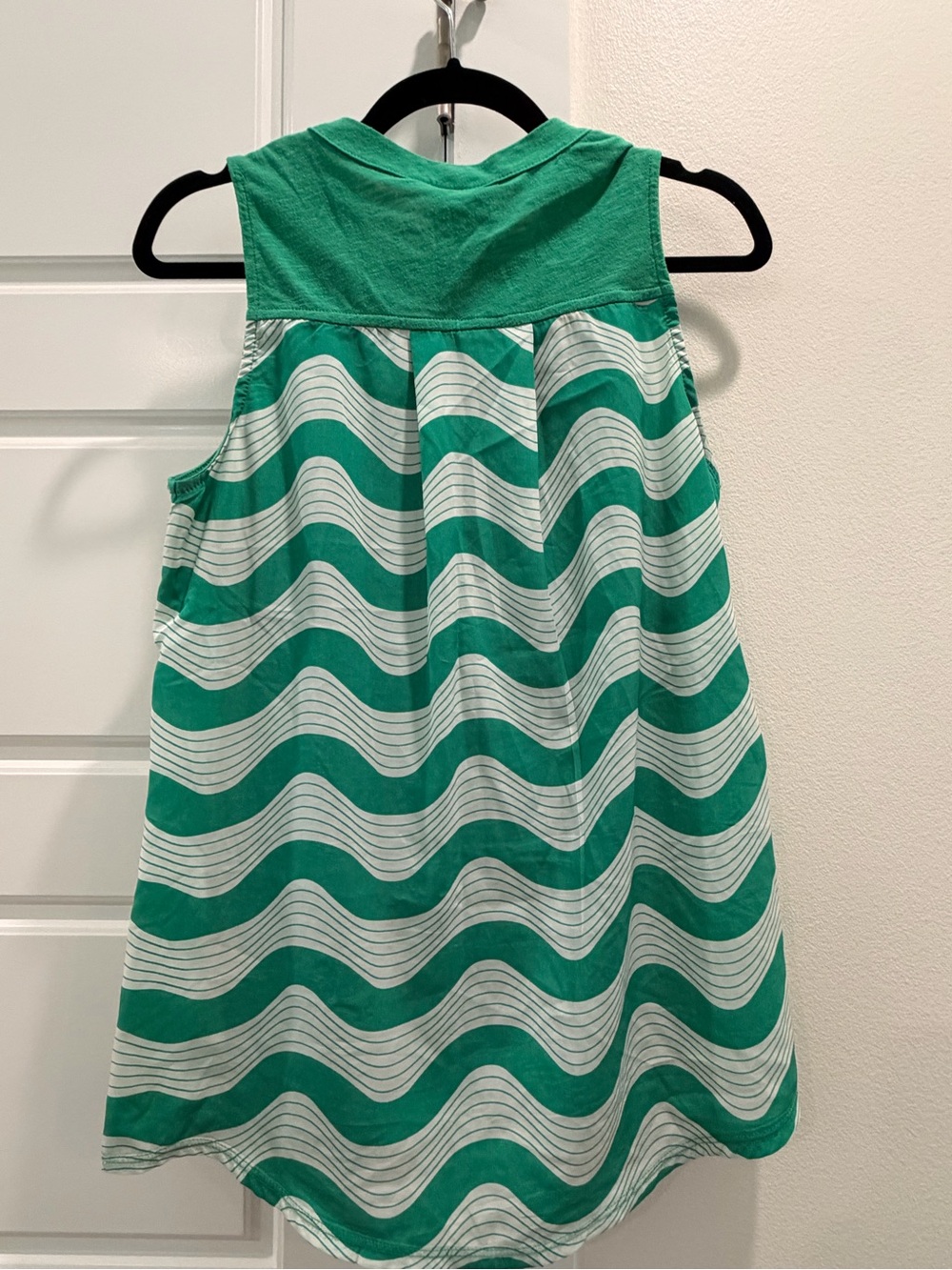 Anthropologie Porridge Women’s Medium Sleeveless Green V-Neck Pocket Top